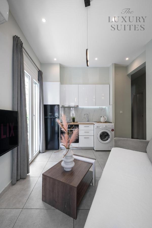 Mavili, The Luxury Suites Thessaloniki Exterior photo